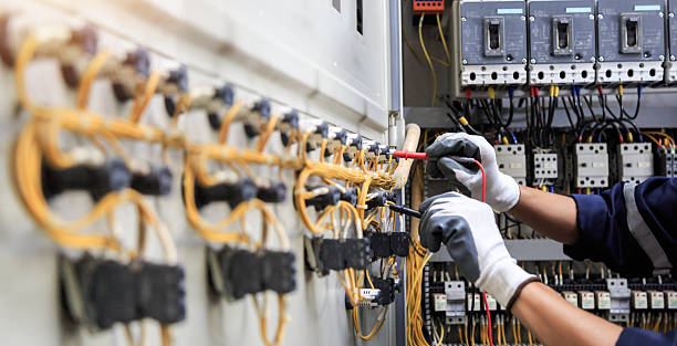 Professional Electrician technician working in Robert Lee, TX